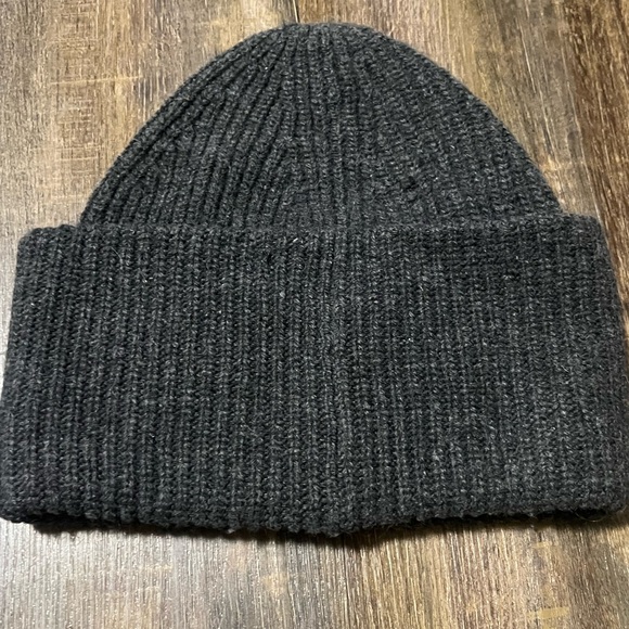 Polo Ralph Lauren Sportsman Knit Beanie - Charcoal Gray - Picture 2 of 4
